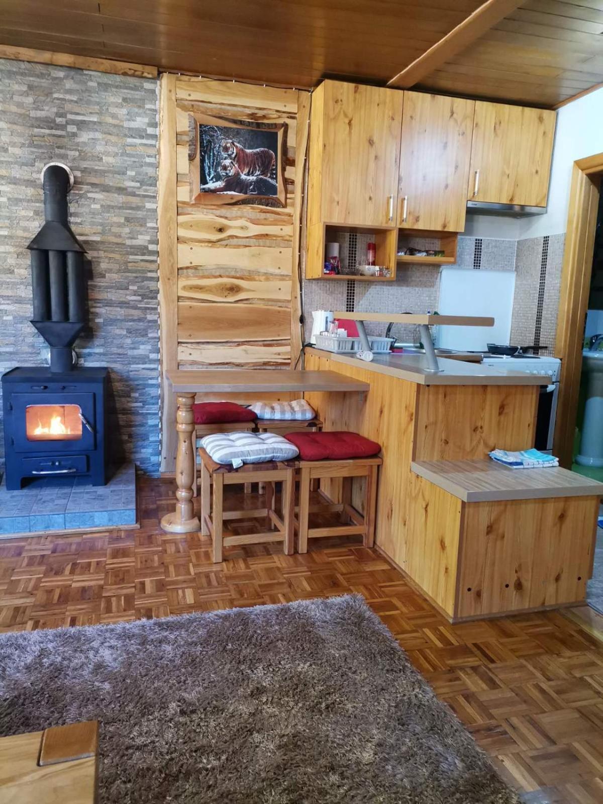 Apartmani Kosuta- Ljiljana Dokanovic Яхорина Экстерьер фото